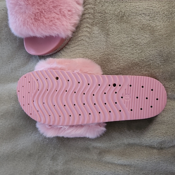 Eettaro Pink fluffy sandals - Picture 2 of 2